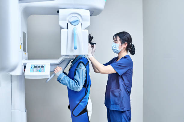 Best Broken Tooth Emergency  in Roosevelt Gardens, FL